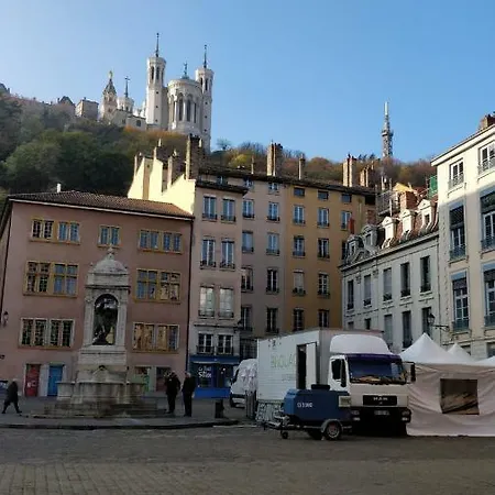La Terrasse De St Jean Lyon