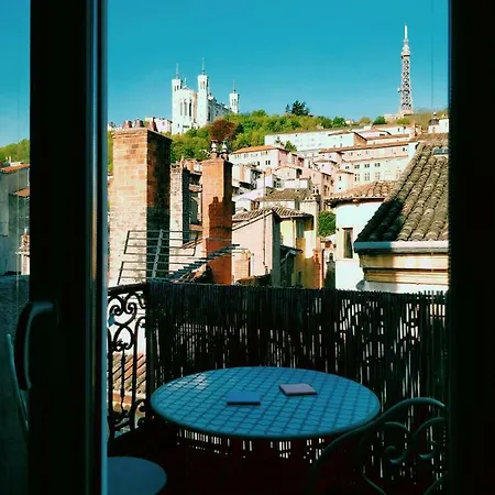 La Terrasse De St Jean Lyon